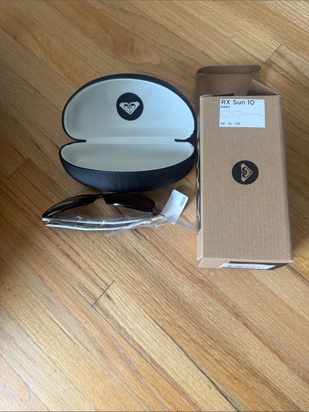 Roxy RX Sun 10 Brown and Black Sunglasses